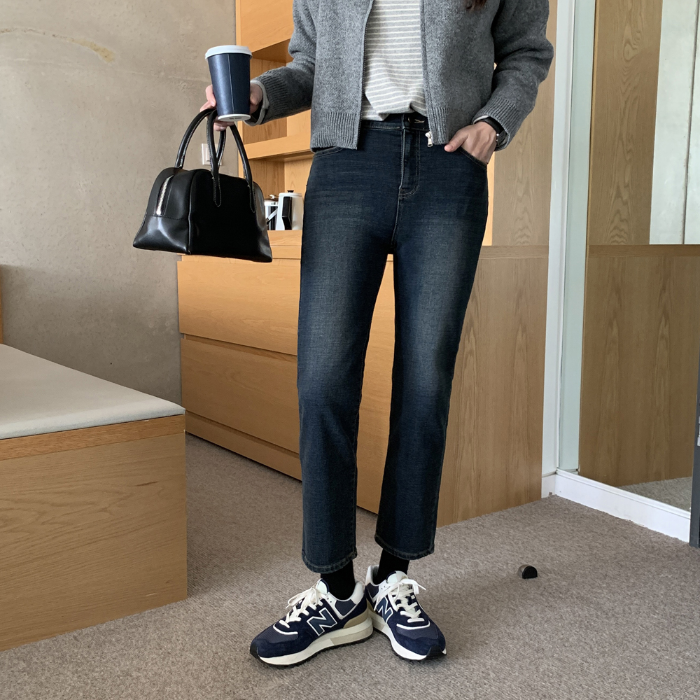 겨울 하이웨스트 흑청 데님 밴딩진 여자기모청바지 일자 흑청바지 키작녀 블랙진 진청바지 이미지 8