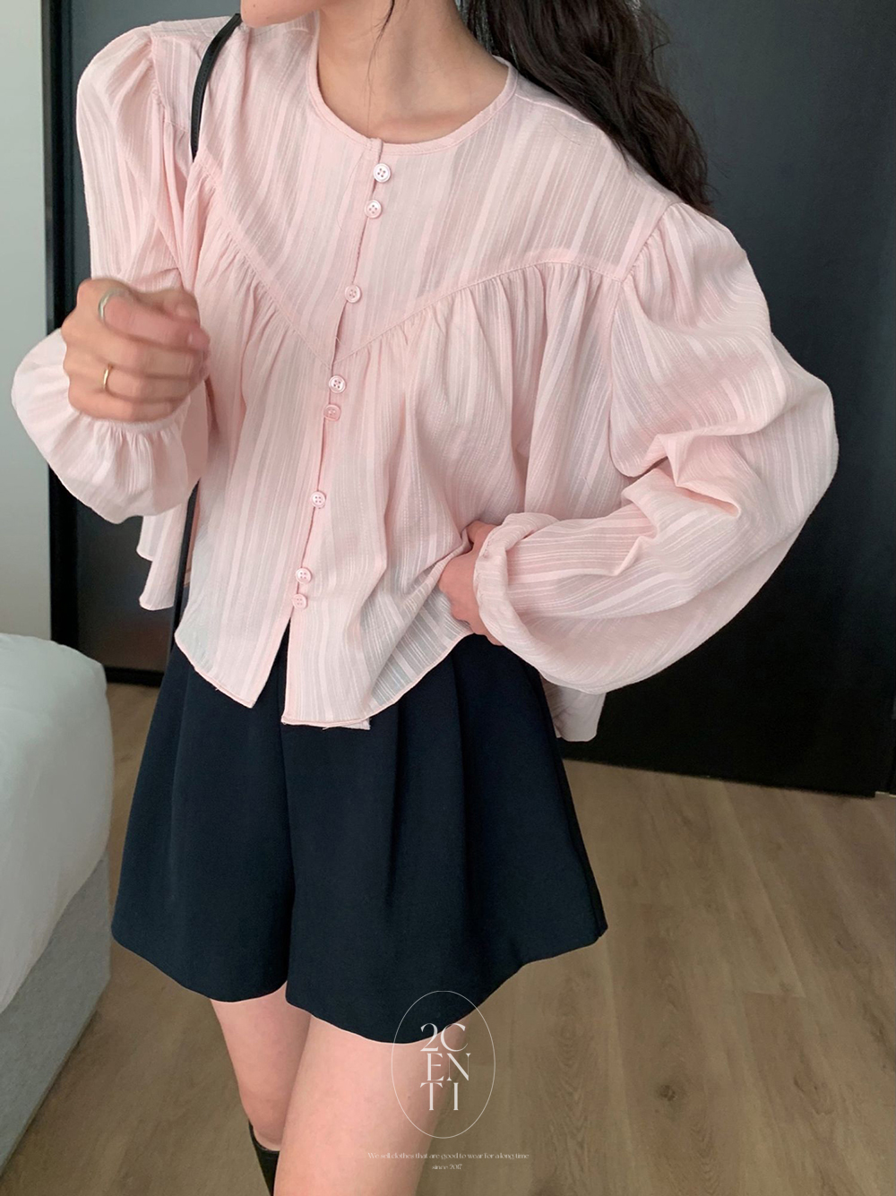 노벨라 핀턱 플레어 숏 팬츠 (3color) 미니 반바지 하프 봄 키작녀 - 상세 이미지 4