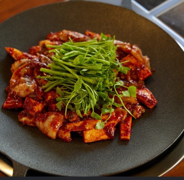 쭈꾸미잡스 매콤 양념 쭈꾸미 볶음 캠핑 음식 요리 밀키트 맛집 2인분 600g, 1개