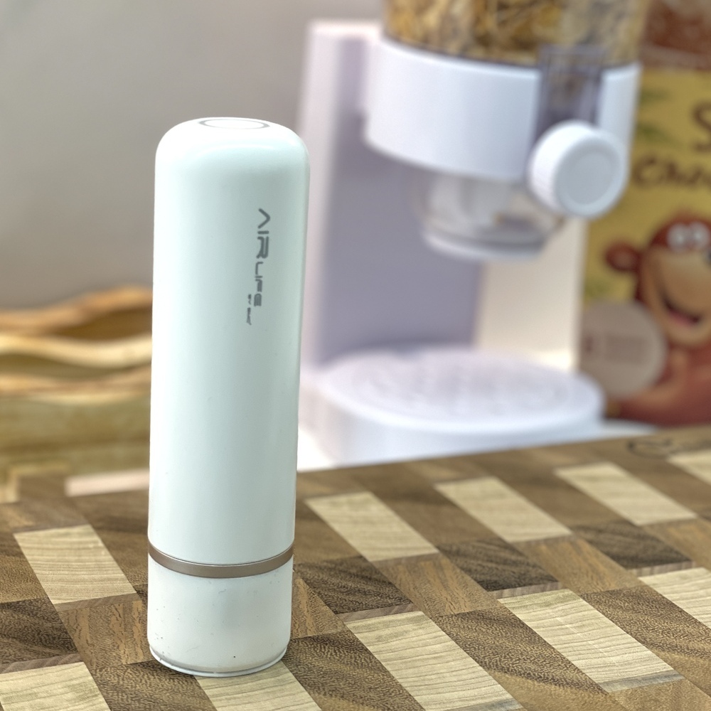 에어라이프 진공포장기 가정용 휴대용 밀봉기 실링기 푸드세이버 충전식 캠핑 본품