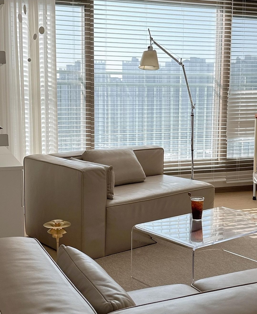 Artemide Basculante 아르떼미데 톨로메오 바스큘란테 장스탠드 플로어 조명 - 상세 이미지 2
