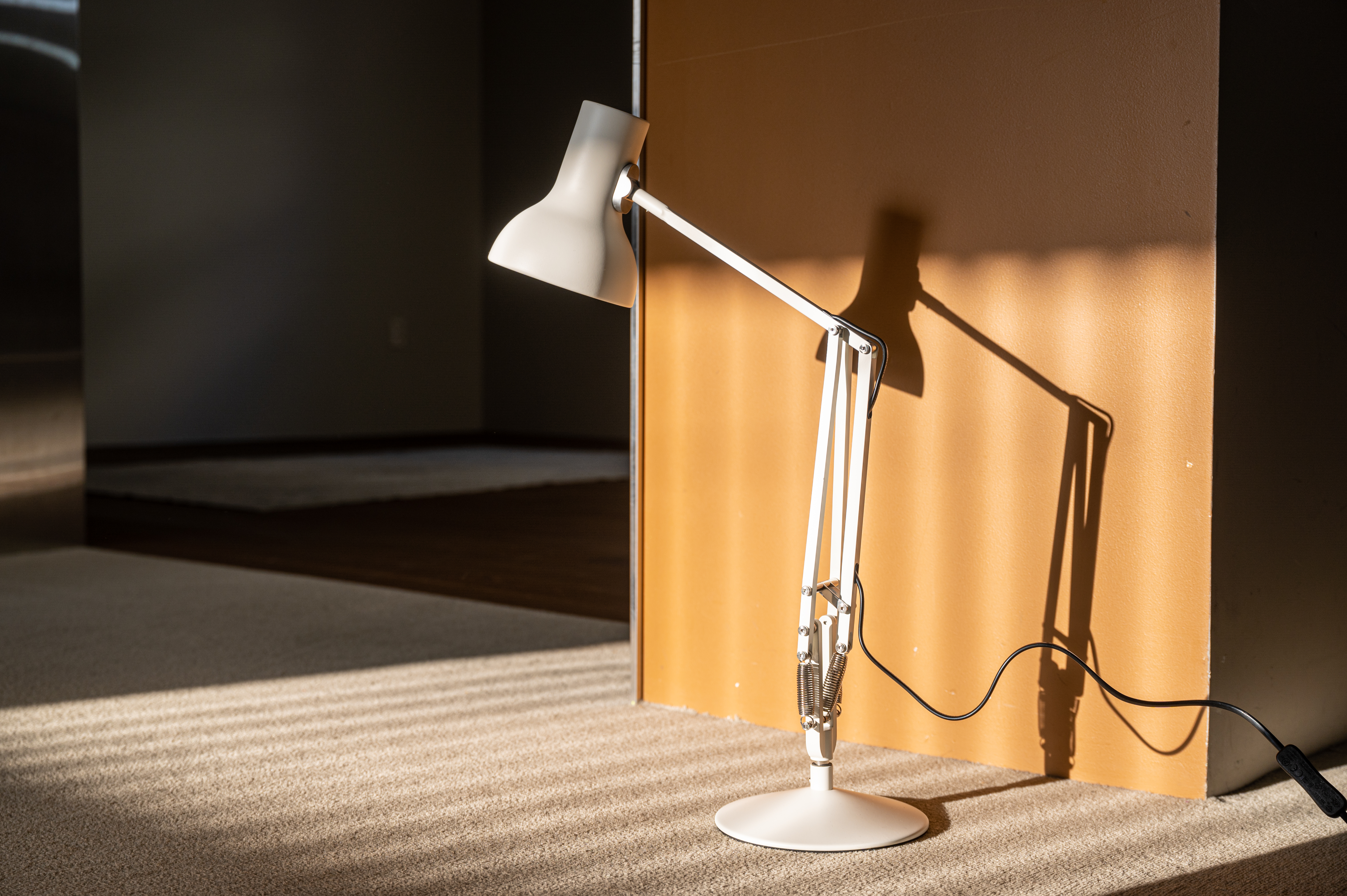 Anglepoise TYPE75 앵글포이즈 타입 75 인테리어 단스탠드 책상 사무실 오피스 조명 - 상세 이미지 5