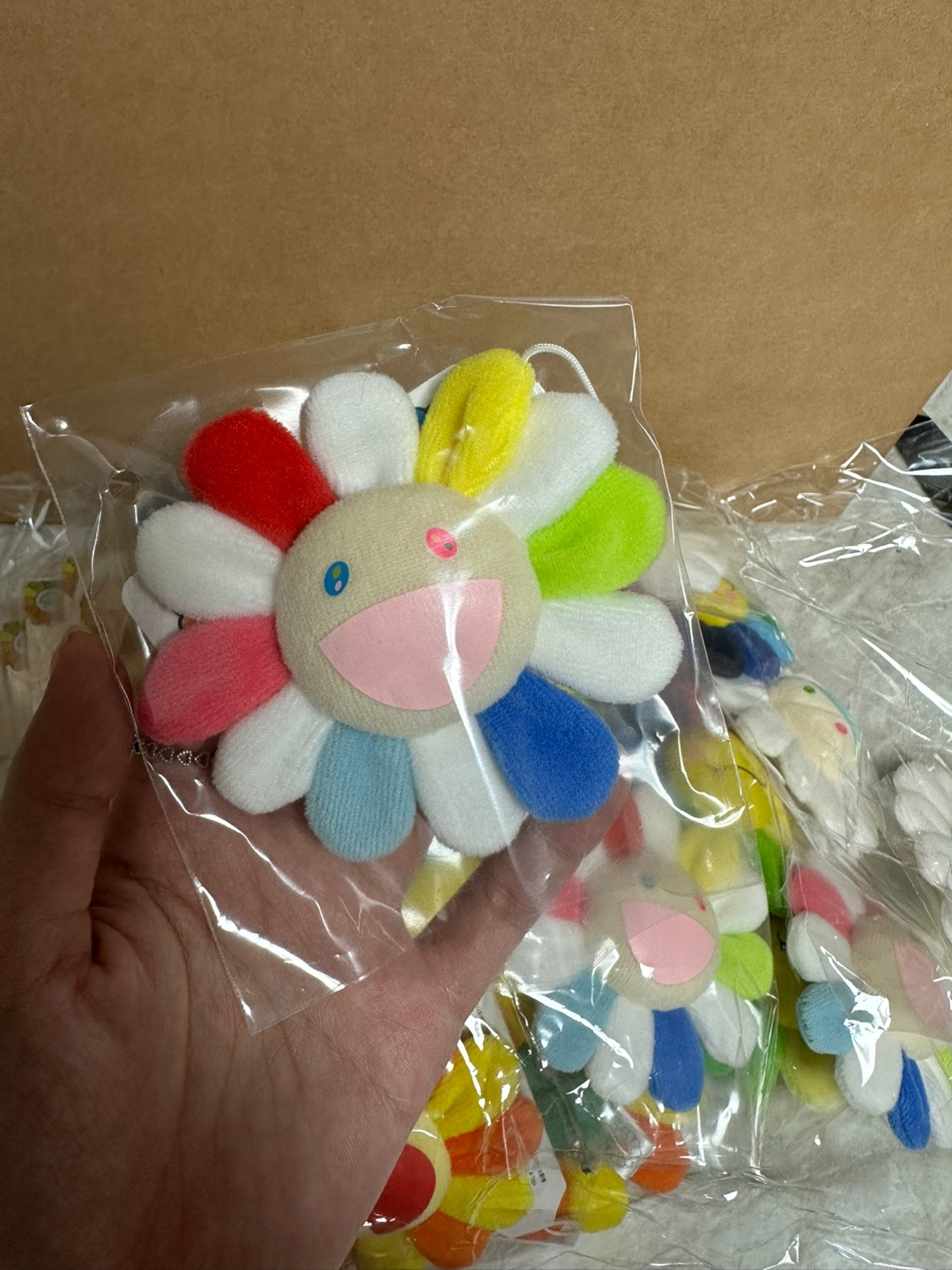 [25종] 카이카이키키 플라워 키체인 브로치 Kaikai Kiki Flower Keychain - 상세 이미지 4