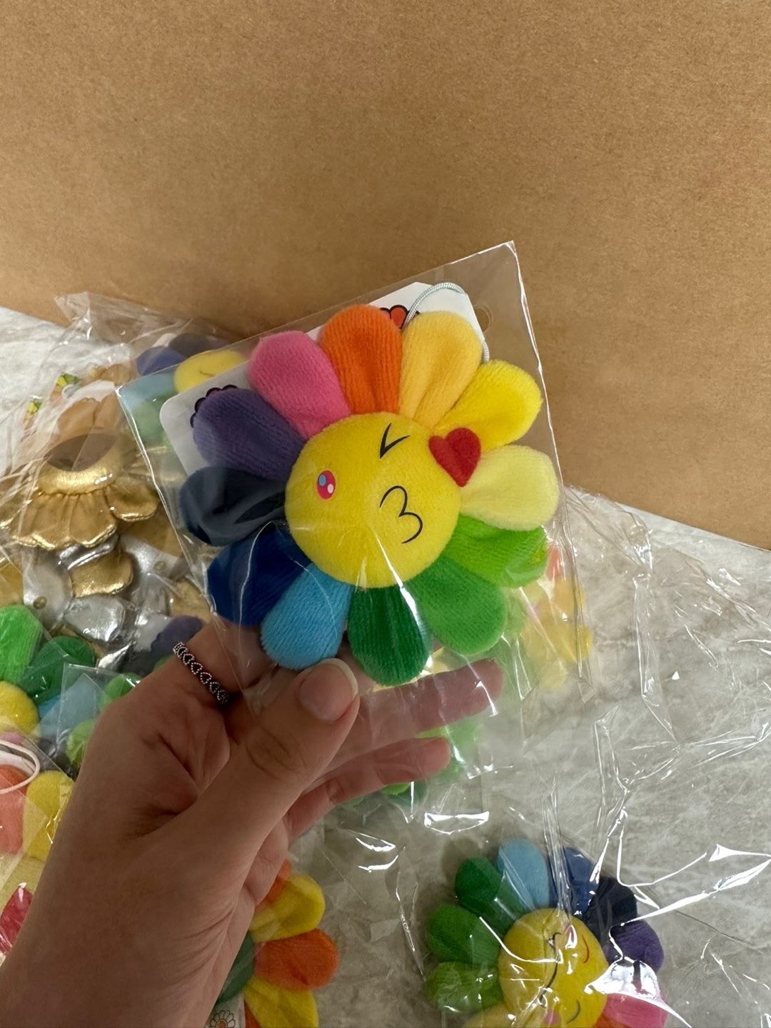 [25종] 카이카이키키 플라워 키체인 브로치 Kaikai Kiki Flower Keychain 이미지 7