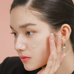 누디크 지속력좋은 물광광채 반살쿠션ver2 15g SPF50+ PA+++ 솔직 후기 | 피부 타입별 분석 - 상품 이미지 4