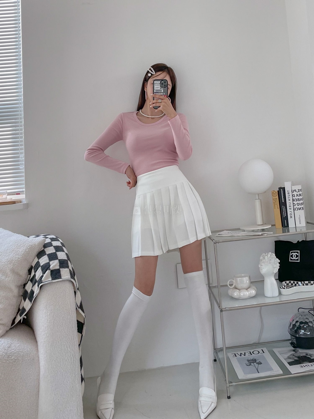 쫀쫀 기본 딥라운드 슬림 이너 긴팔 티셔츠 이미지 2