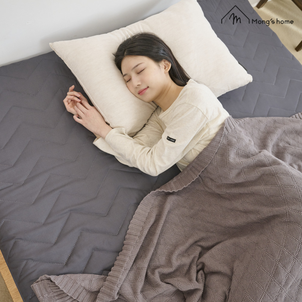 몽스홈 2레이어 탄탄한 매트리스 허리에좋은 바닥 1인용 수면 토퍼 8cm MS 다크그레이 - 상세 이미지 4