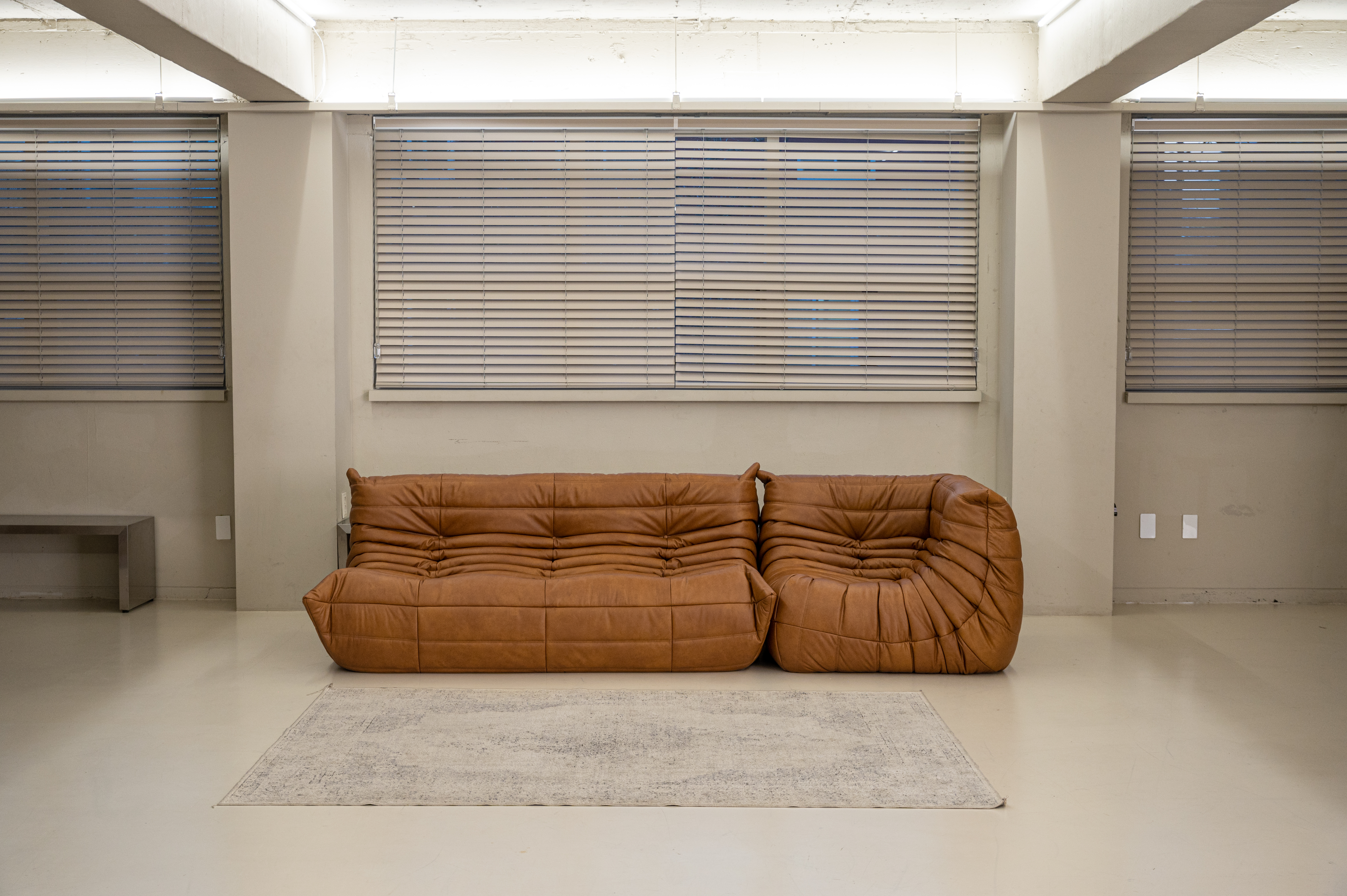 PH 17 코너 기본선택 가죽모듈쇼파 이태리 내추럴 통가죽 천연면피 소가죽소파(전체가죽) 번데기소파 빈백 빈티지가죽