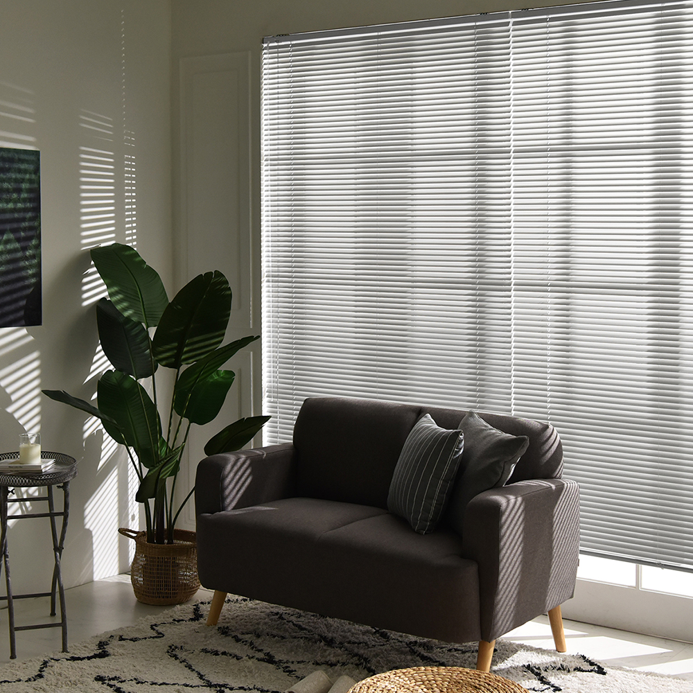 아라크네 무타공 알루미늄 블라인드 25mm 투코드 30x30