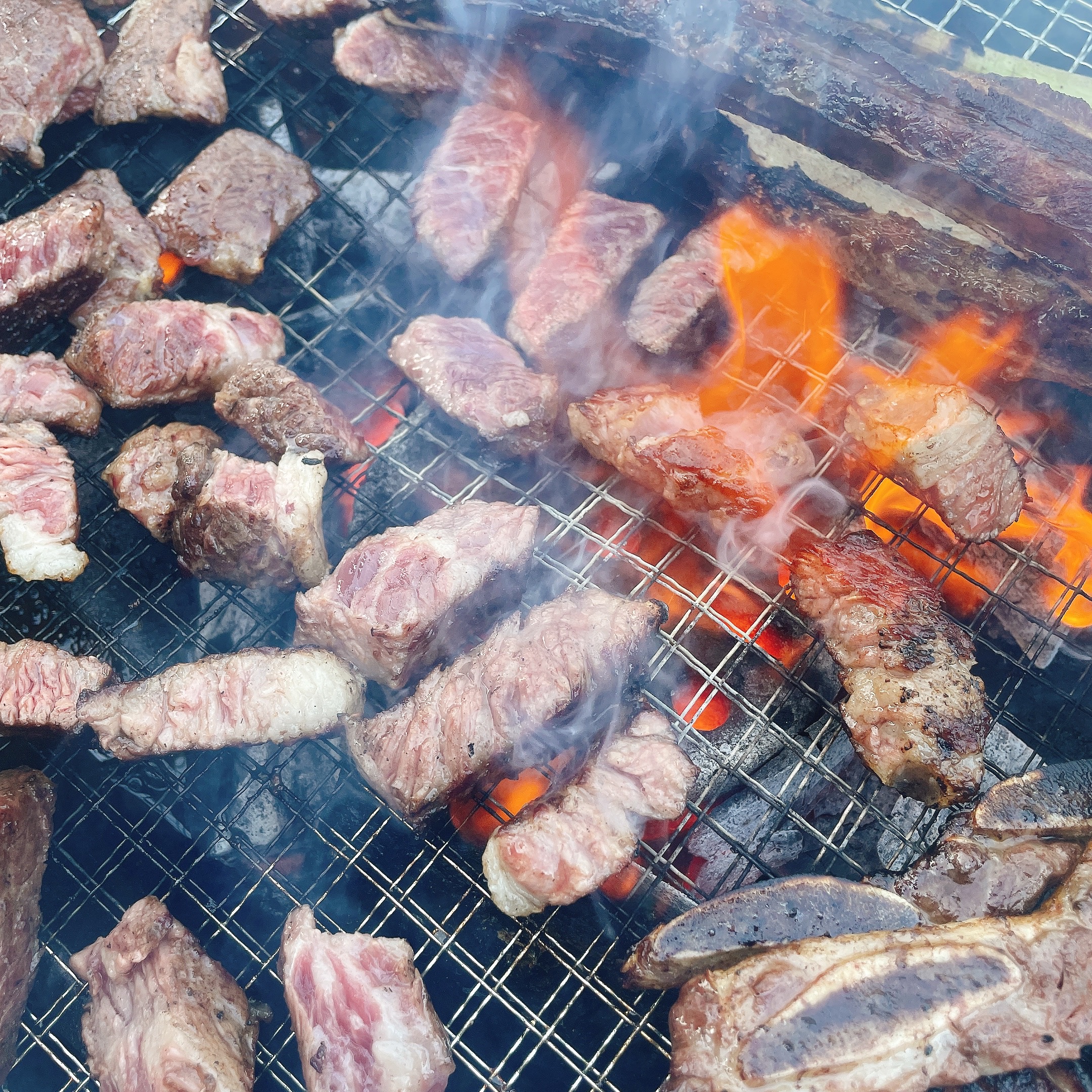 바라던 토마호크 우대갈비 LA갈비 꽃갈비 소갈비 캠핑 음식 소고기 스테이크 바베큐 이미지 6