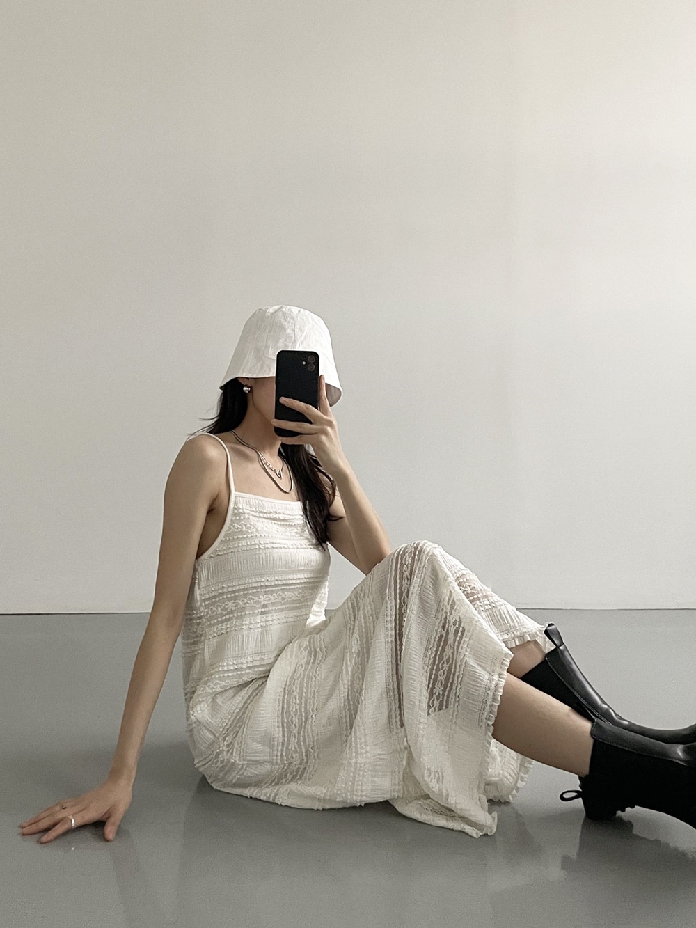 휴양지원피스 레이스 뷔스티에 어깨 끈 나시 맥시 롱 원피스 이미지 4
