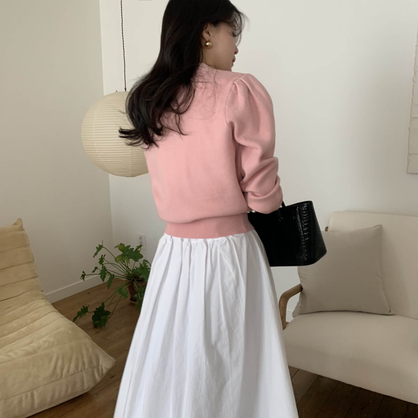 [단독] 라미르 가을 브이넥 진주버튼 퍼프 브이넥 간절기 파스텔 루즈핏 가디건 상세 이미지 69