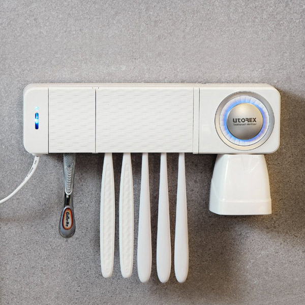 유토렉스 가정용 칫솔살균기 히팅건조 구강케어 칫솔관리 UTC-56AW 단품 제품 이미지