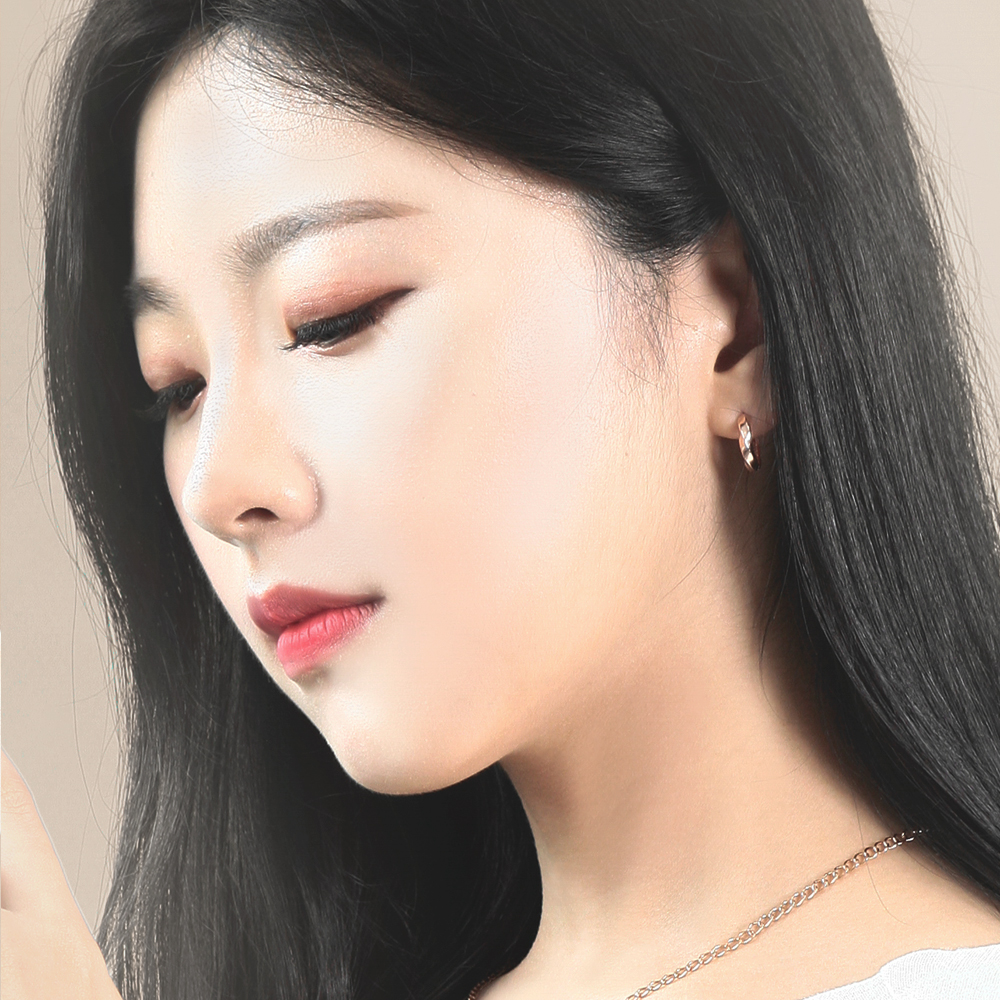 베체도르 14k 18k 에디스 웨이브 링 귀걸이 라지 - 상세 이미지 4