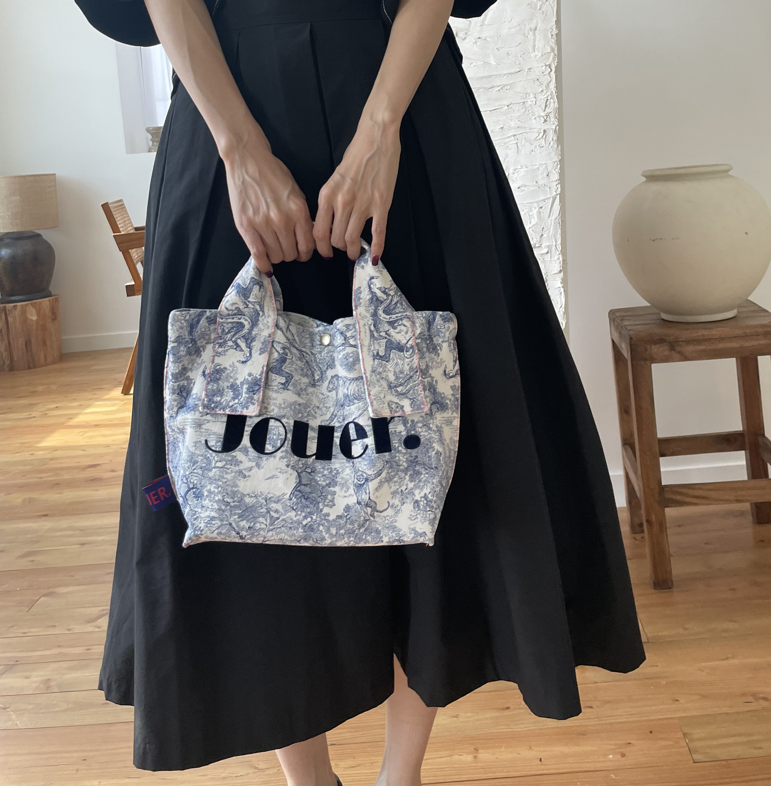 JOUER.쥬에 NEW 스몰 토트백_뜨왈 블루 - 메인 이미지