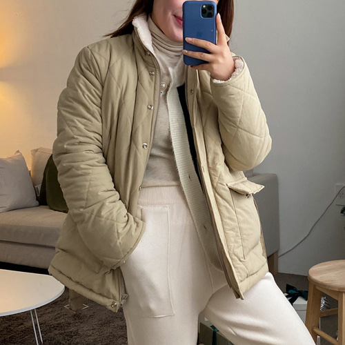 포근 양털 카라 벨트 누빔 퀼팅 패딩 점퍼 - 상세 이미지 4