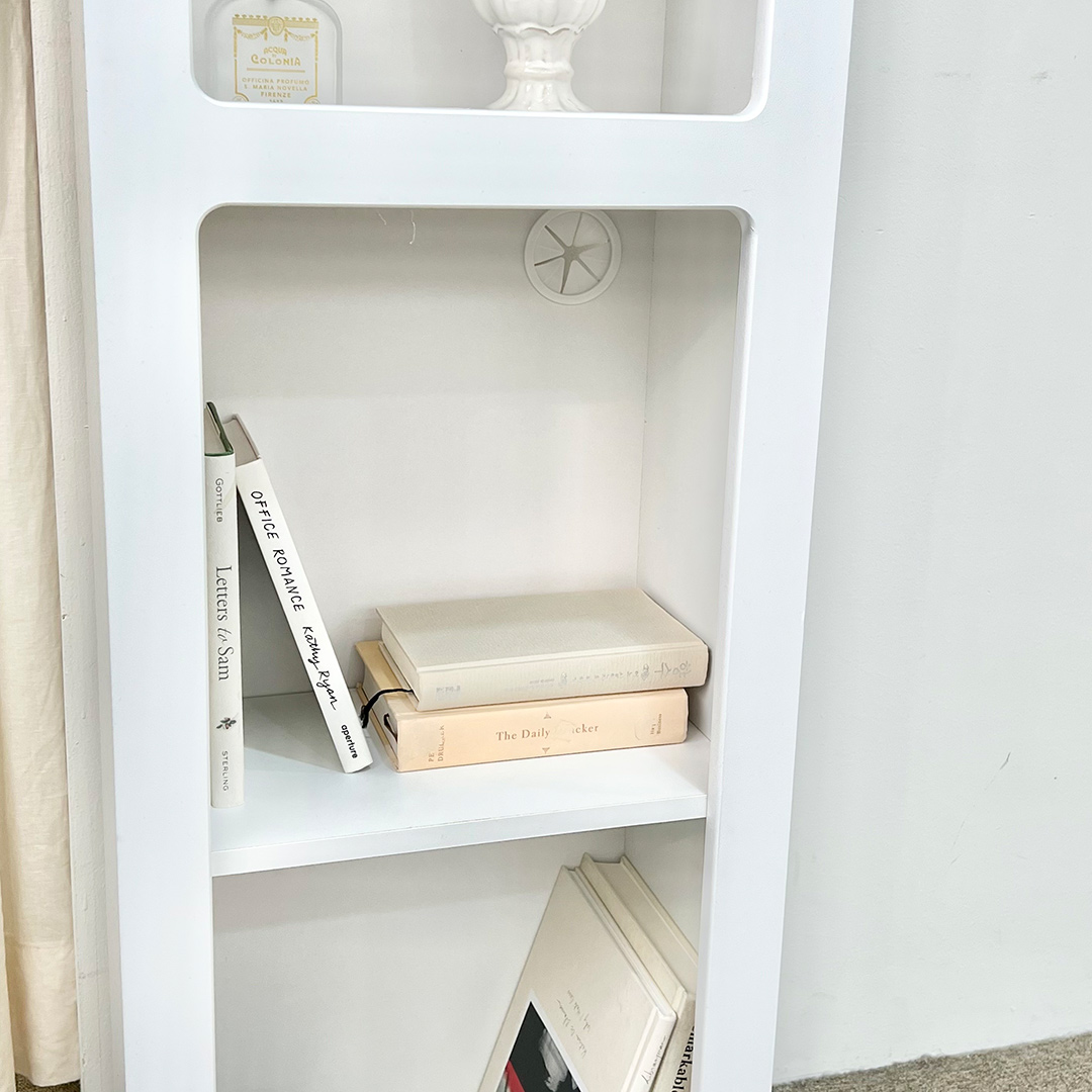 윈썸 달리아 400 틈새 좁은 수납장 인테리어 타공형 3단 장식장