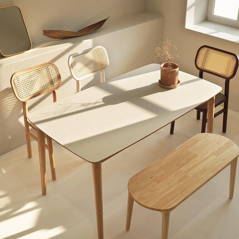 자야캠핑 카야니 양면 HPM 유칼립투스 원목 타원형 4인용 식탁 테이블 1400