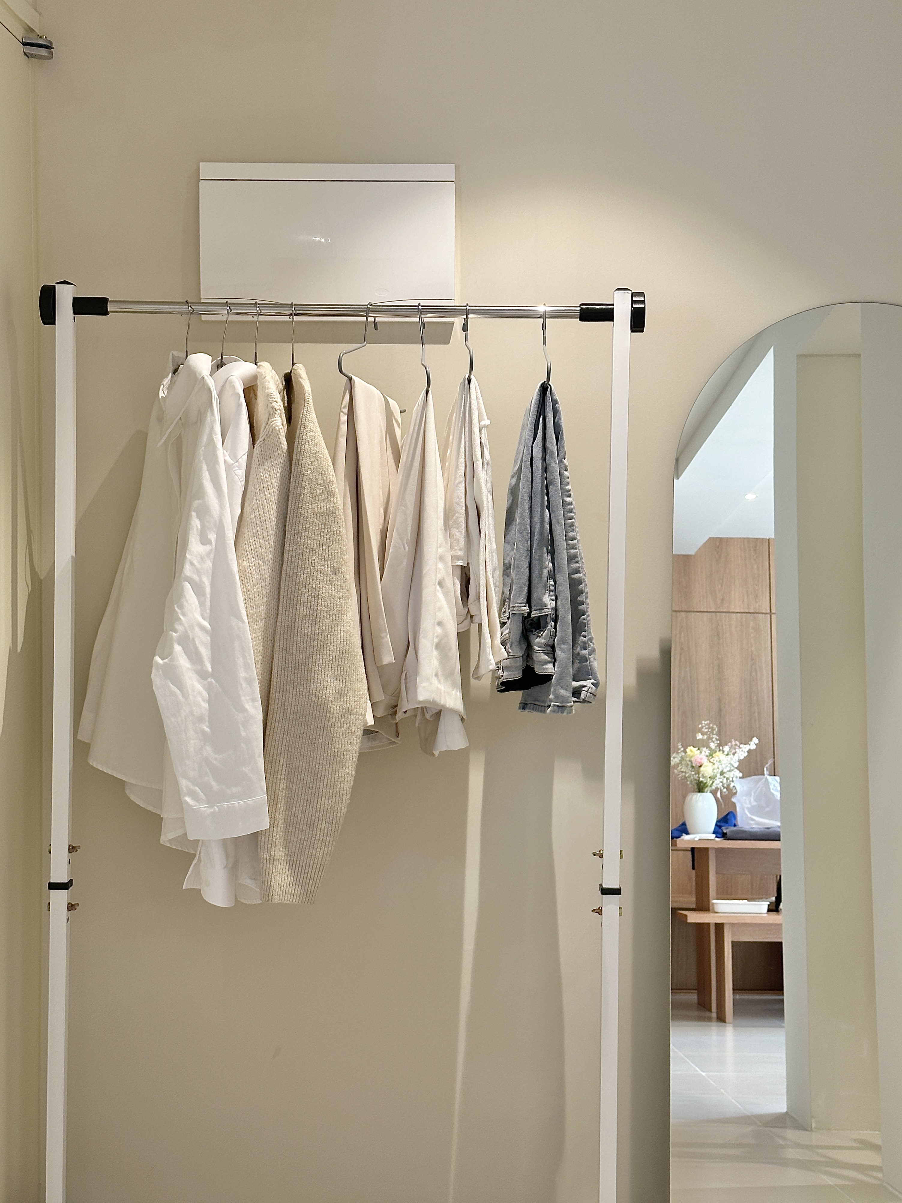 아텍스 이동식 행거 스탠드옷걸이 드레스룸 옷 바지걸이 우레탄 바퀴