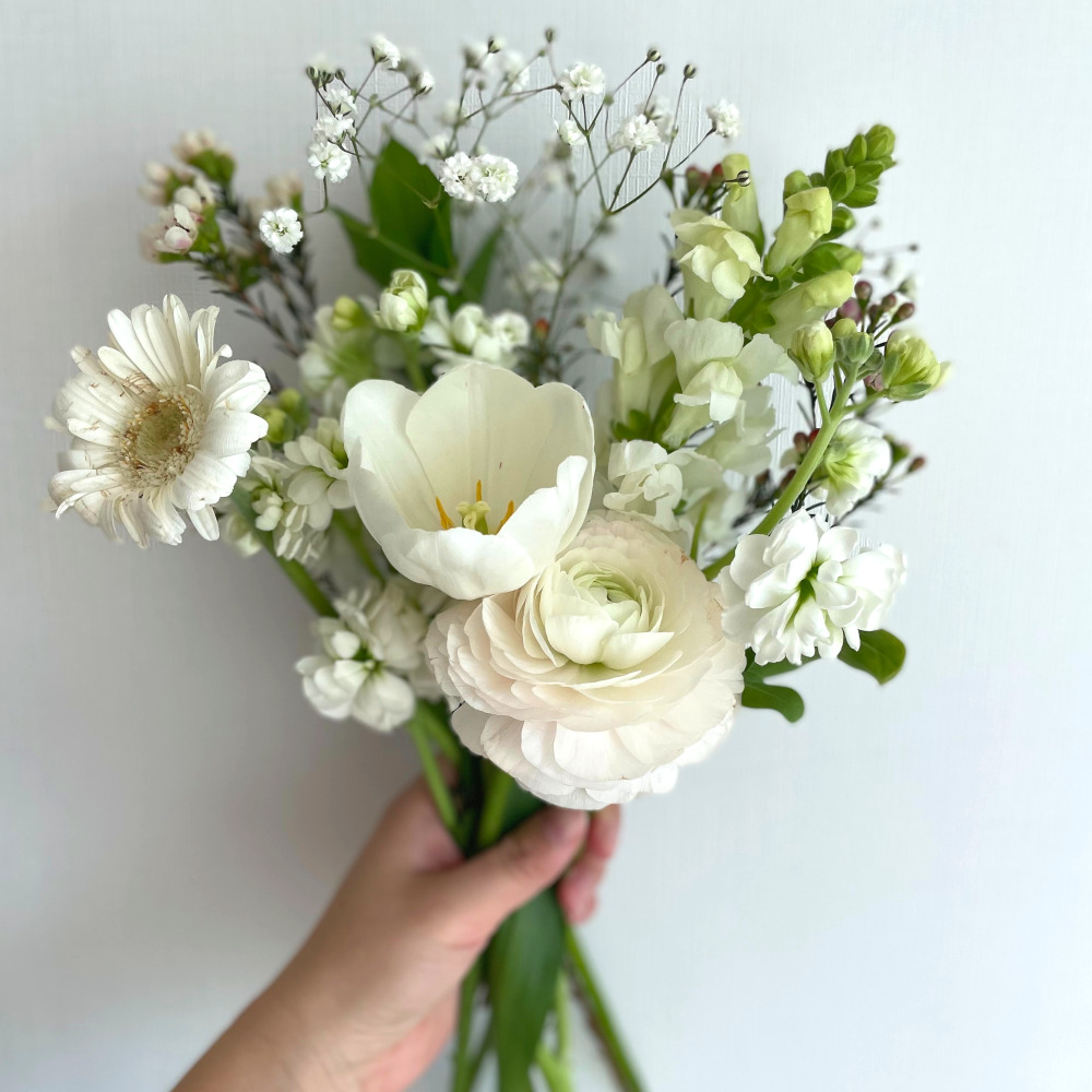 원하는 색 생화 꽃다발 양재꽃시장 라넌큘러스 리시안셔스 튤립 졸업식 입학식 꽃집 꽃배달