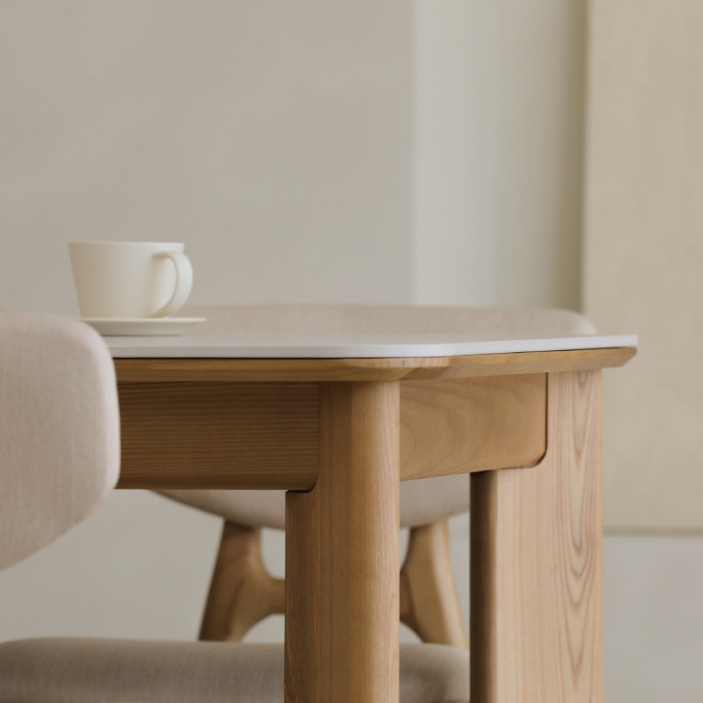 라미에스 오스비 애쉬 포세린 세라믹 식탁세트 4인용 1400 의자2 벤치