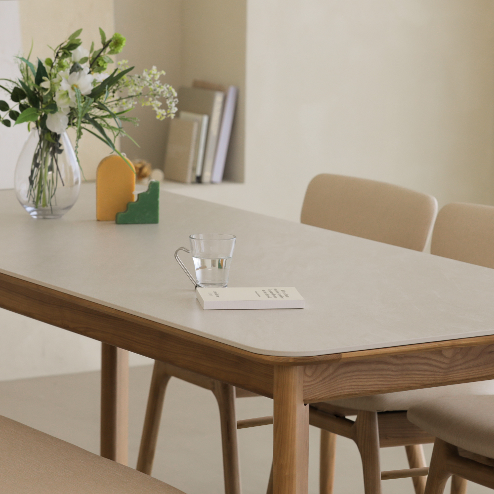 라미에스 오스비 애쉬 포세린 세라믹 식탁세트 4인용 1400 의자2 벤치