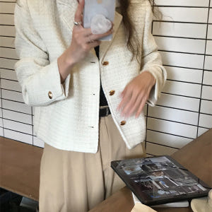 그랜트 골드버튼 세미 크롭 카라넥 봄 여름 간절기 긴팔 루즈핏 미니 자켓... 착용 후기 | 사이즈/핏 총정리 - 상품 이미지 2