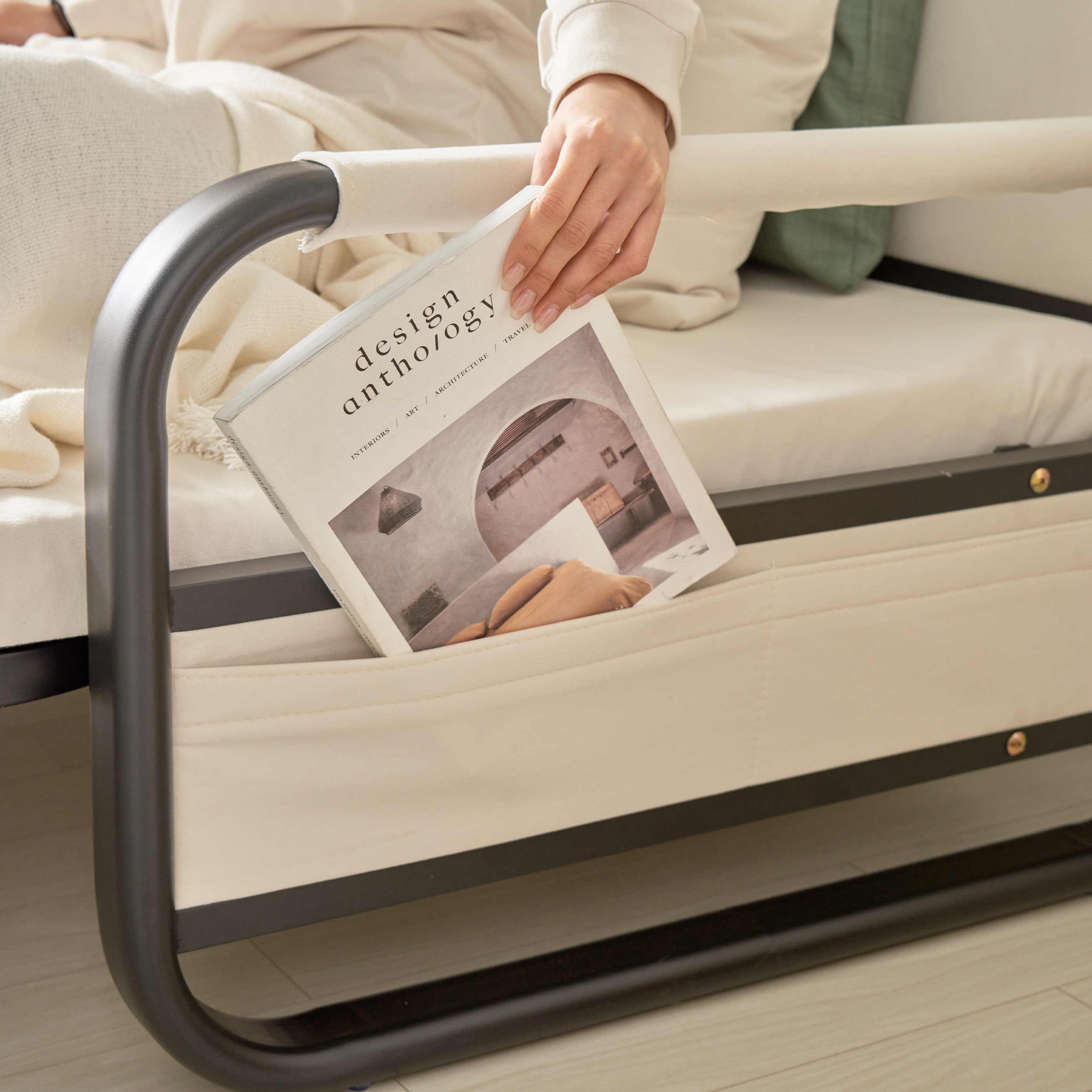 서광퍼니처 오뜨 1인 수납형 패브릭 원룸 소파베드 매트리스 간이 접이식 침대 sk