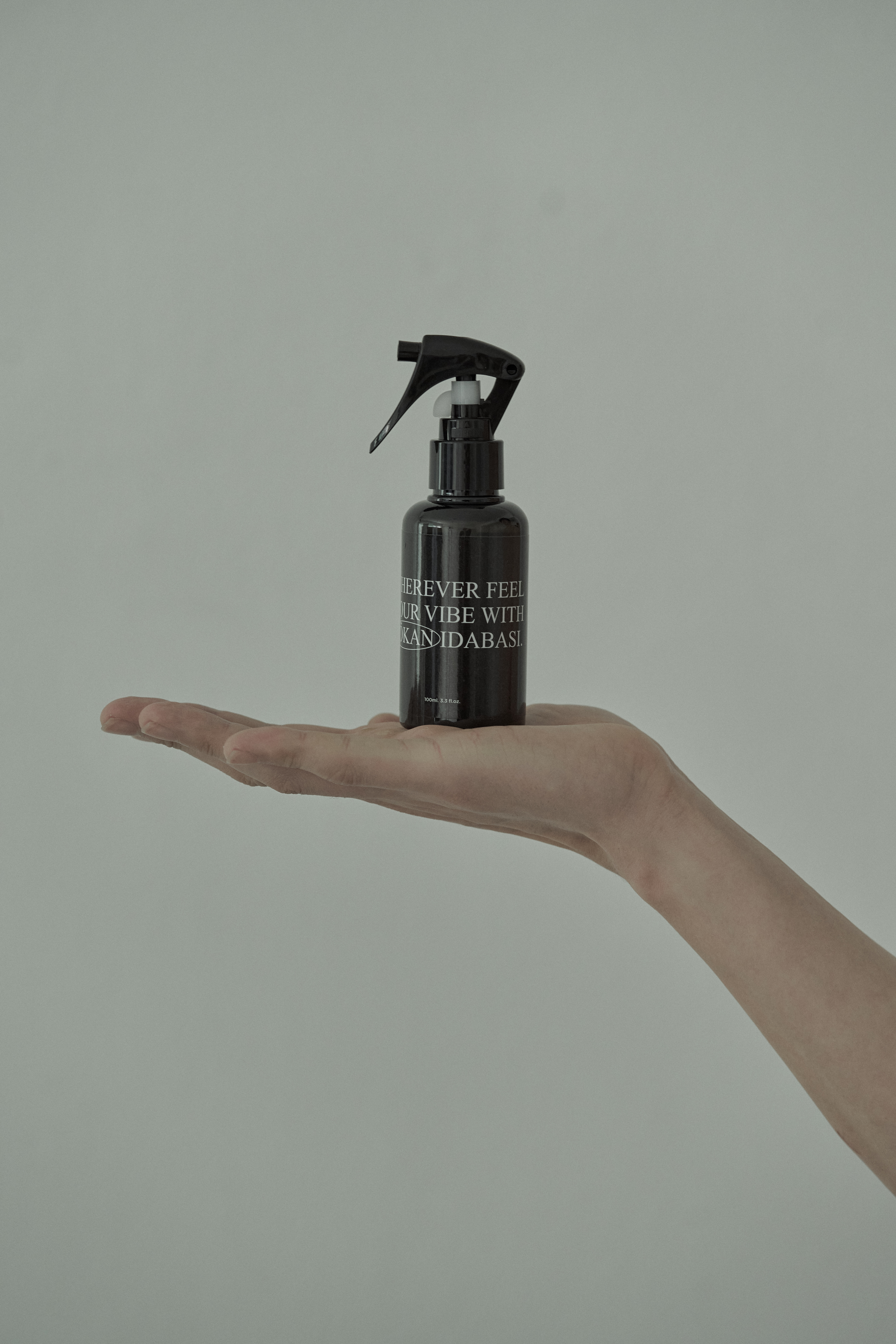 코칸 우디향 룸스프레이 방향제 뿌리는 옷장 탈취 신발장 거실 차량 차량용 이다바시 100ml - 상품 이미지