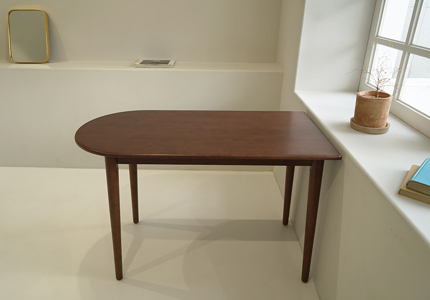 자야캠핑 포르보 월넛 원목 반타원형 2인 4인 식탁 카페 테이블 1200