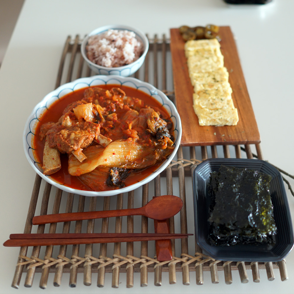 돼지갈비 김치찜 밀키트 2인분 캠핑 음식 요리 - 상세 이미지 3
