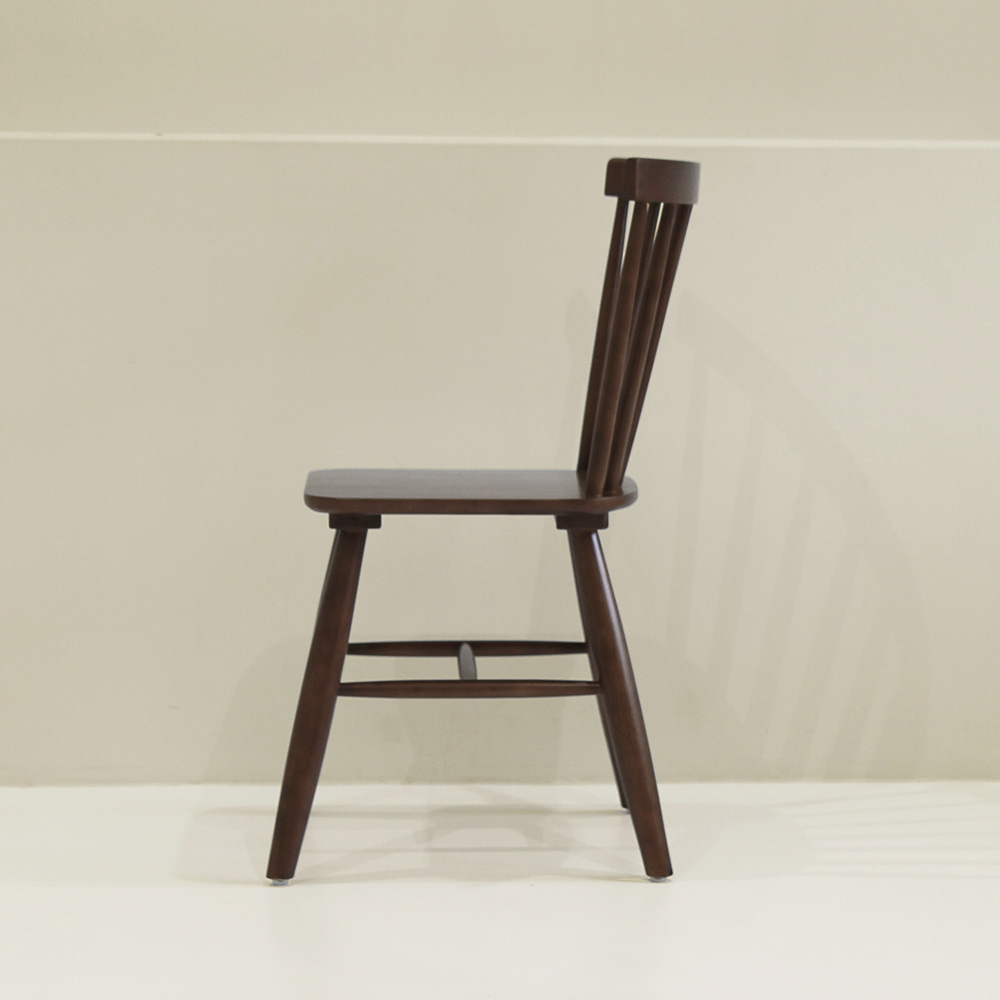 자야캠핑 코콜라 1919 카페 인테리어 원목 식탁의자