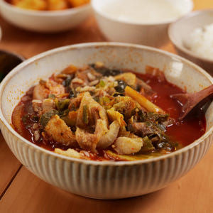 막내연호맵돼지국밥X4팩 종이컵물 2잔으로 만드는 얼큰화큰 국밥 맛있게 먹은 솔직 후기 - 상품 이미지 4