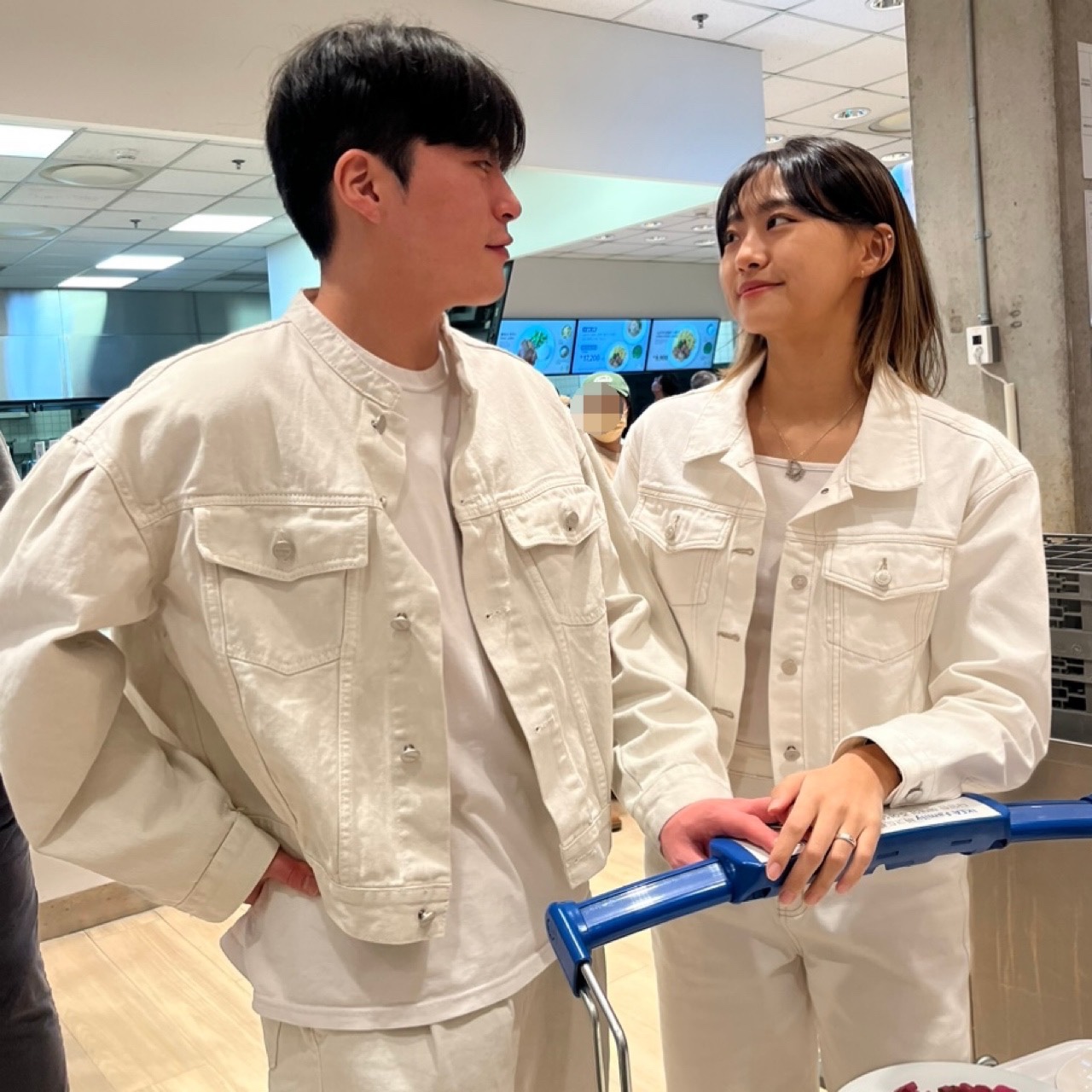 [MEN] 아이보리 차이나 논카라 오버핏 데님 셋업 크롭자켓 시밀러룩 - 상세 이미지 3