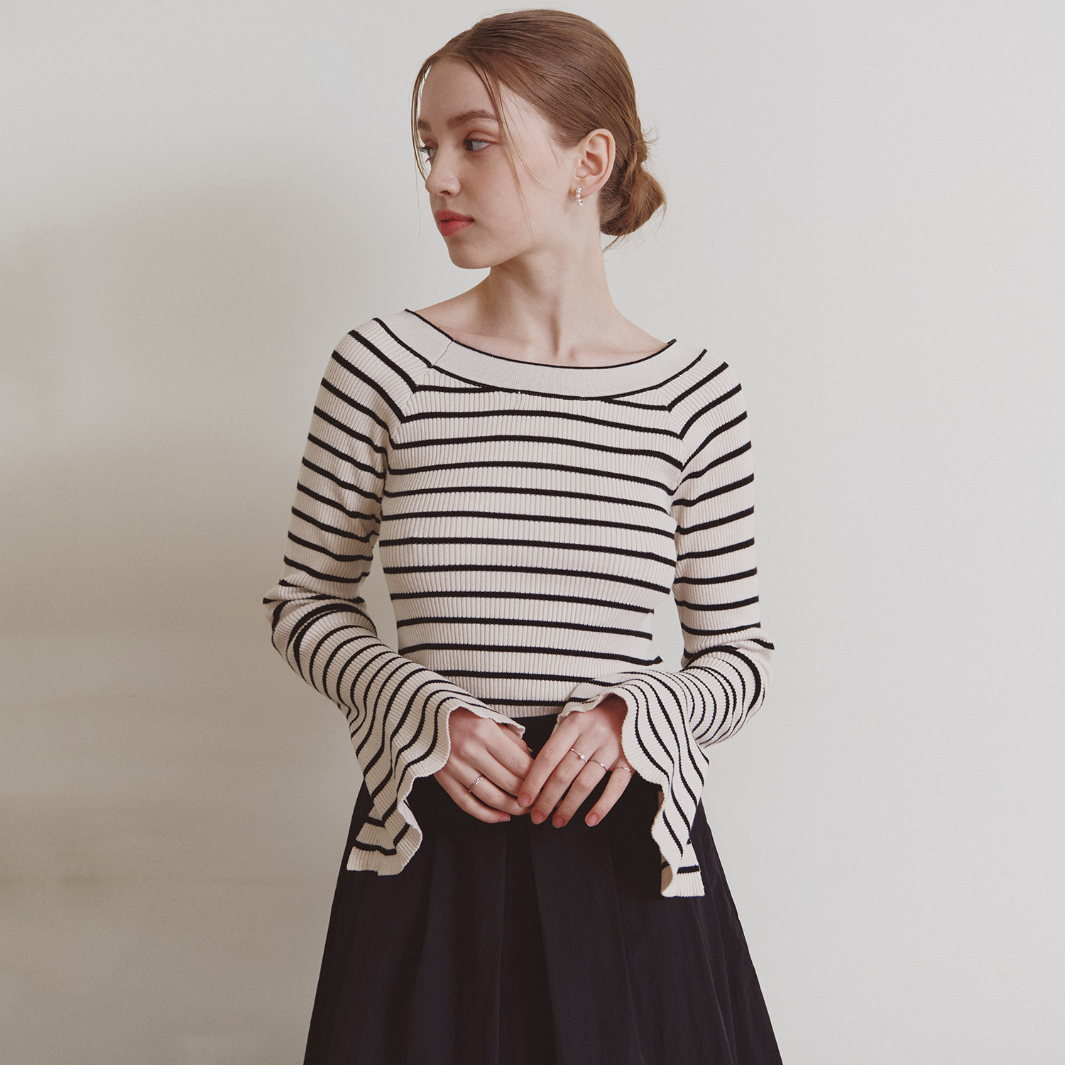 [N배송][제로스트릿][3컬러] 발레리나 스웨터 BALLERINA SWEATER 제품 이미지