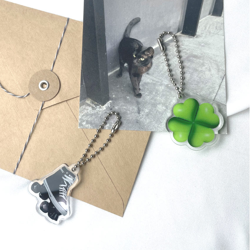 커스텀 아크릴 키링