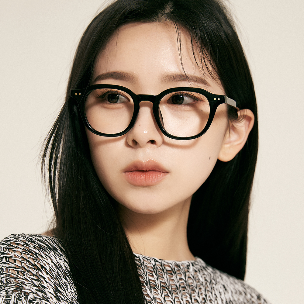 뿔테안경 투명 안경테 얼굴형에맞는 안경 오버사이즈 동그란 가벼운 긱시크 - 상품 이미지