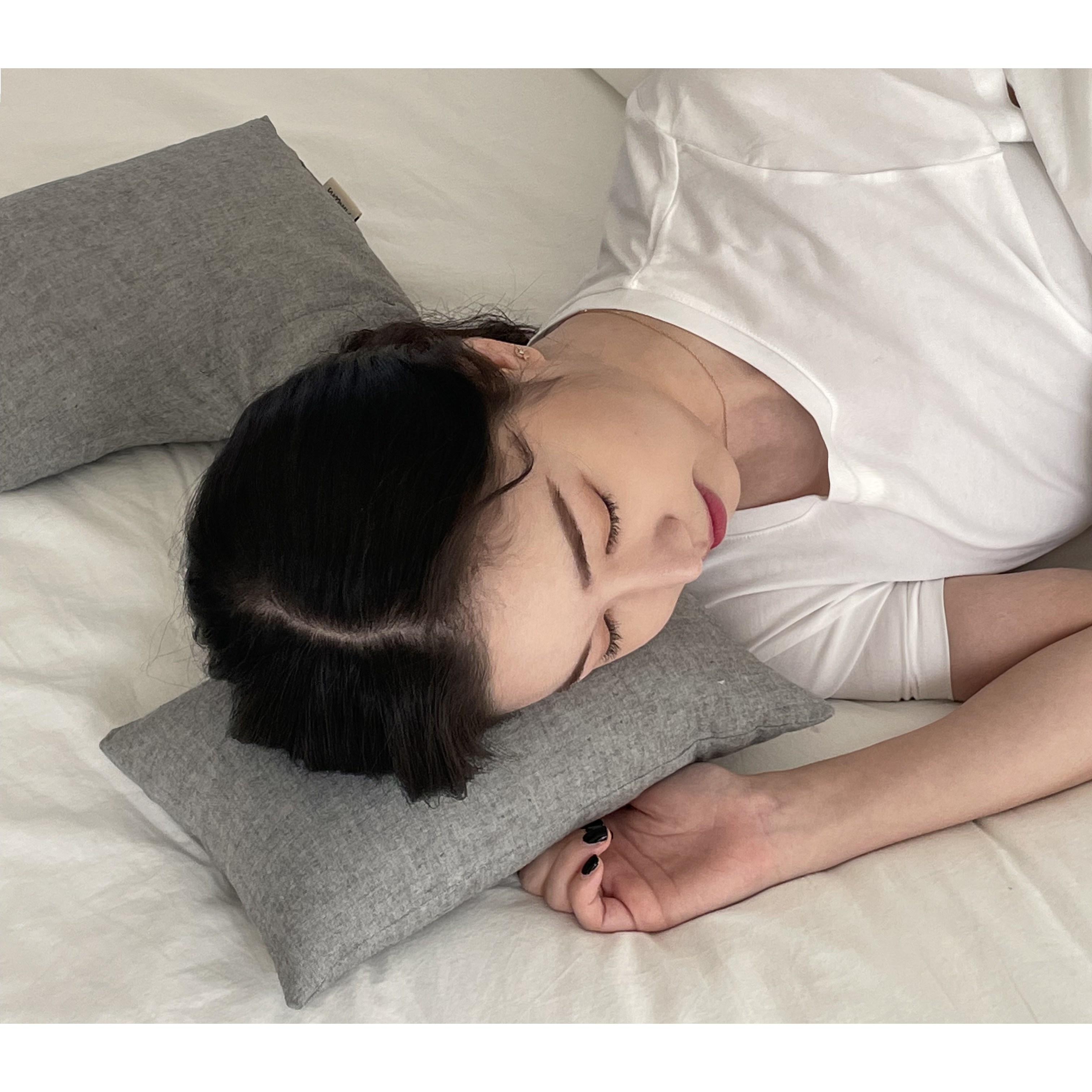 집앤콕 메밀 경추베개 낮은 경추목베개 일자목 목디스크 거북목 베개 잘자유 그레이