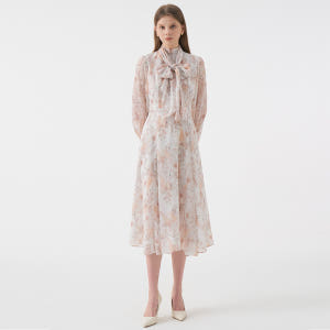 ANASTASIA Mock neck Chiffon Ribbon Tie F... 착용 후기 | 사이즈/핏 총정리 - 상품 이미지 1