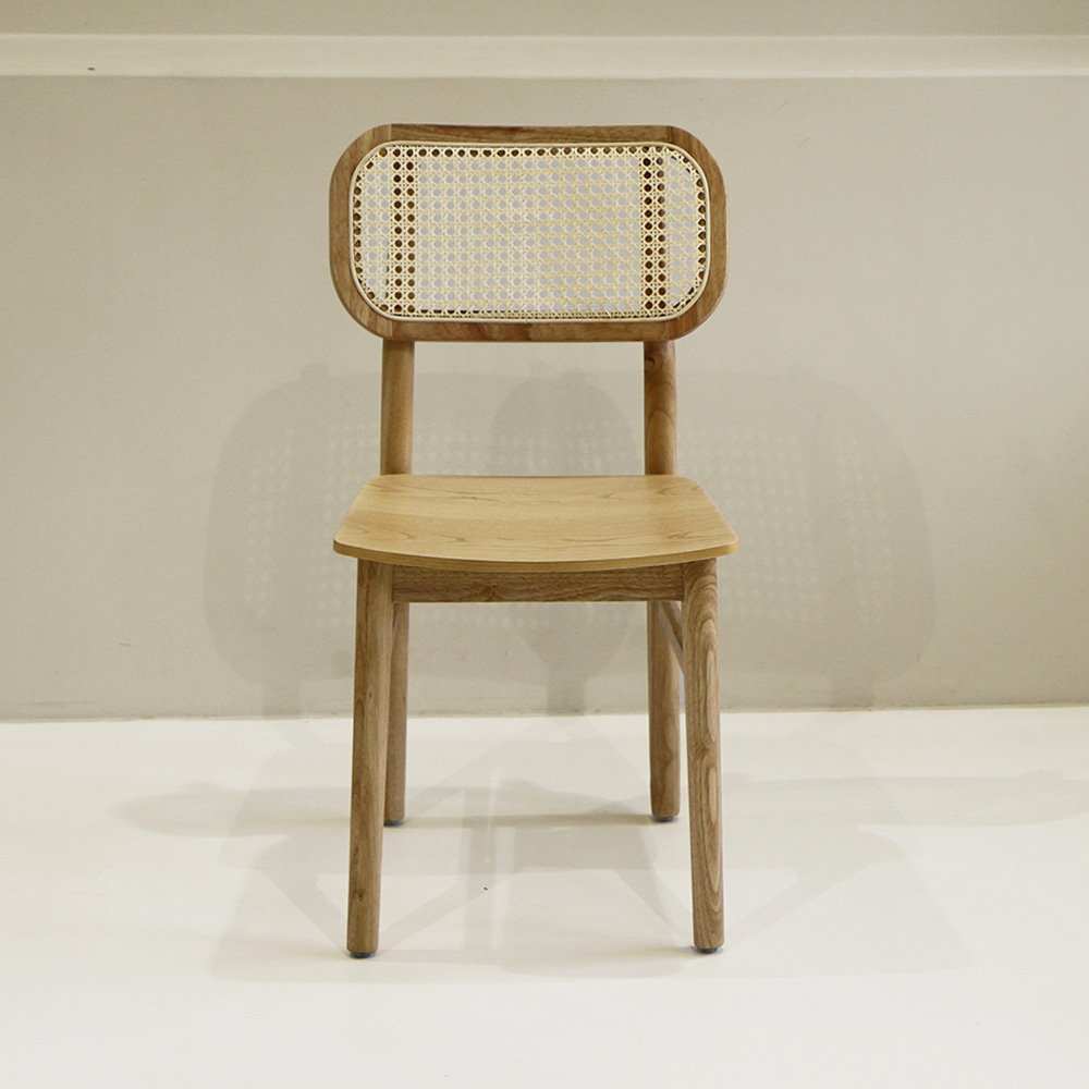 자야캠핑 카야니 천연 원목 카페 라탄 식탁 의자 내추럴