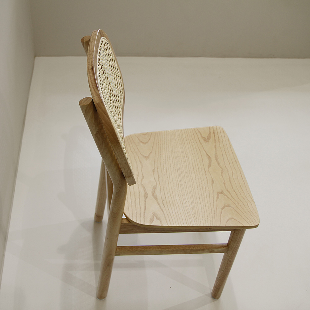 자야캠핑 카야니 천연 원목 카페 라탄 식탁 의자 내추럴