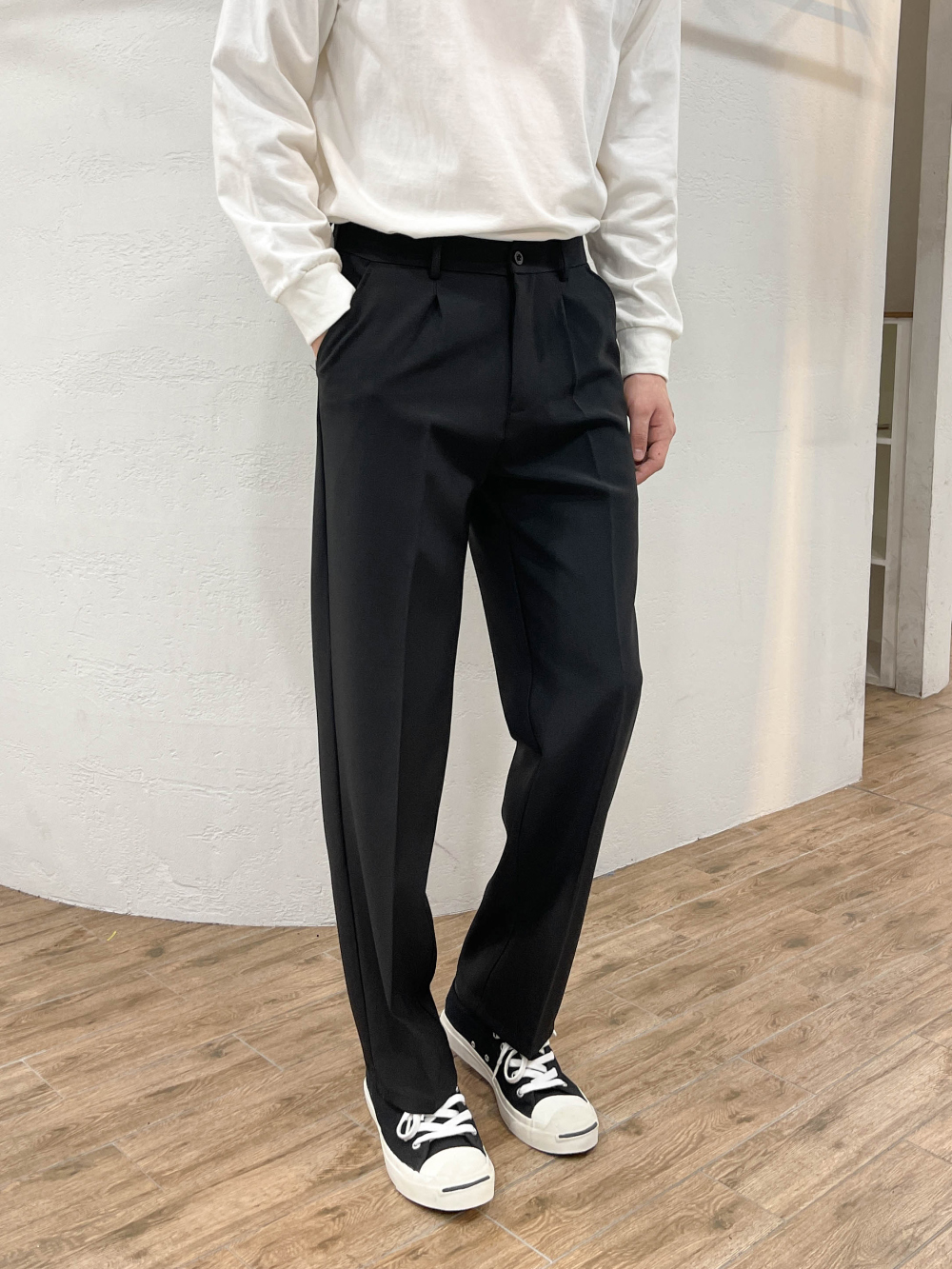 남자세미와이드슬랙스 10부 링클프리 슬랙스 봄 여름 정장바지 뒷밴딩 스판 팬츠 빅 사이즈 - 상세 이미지 4