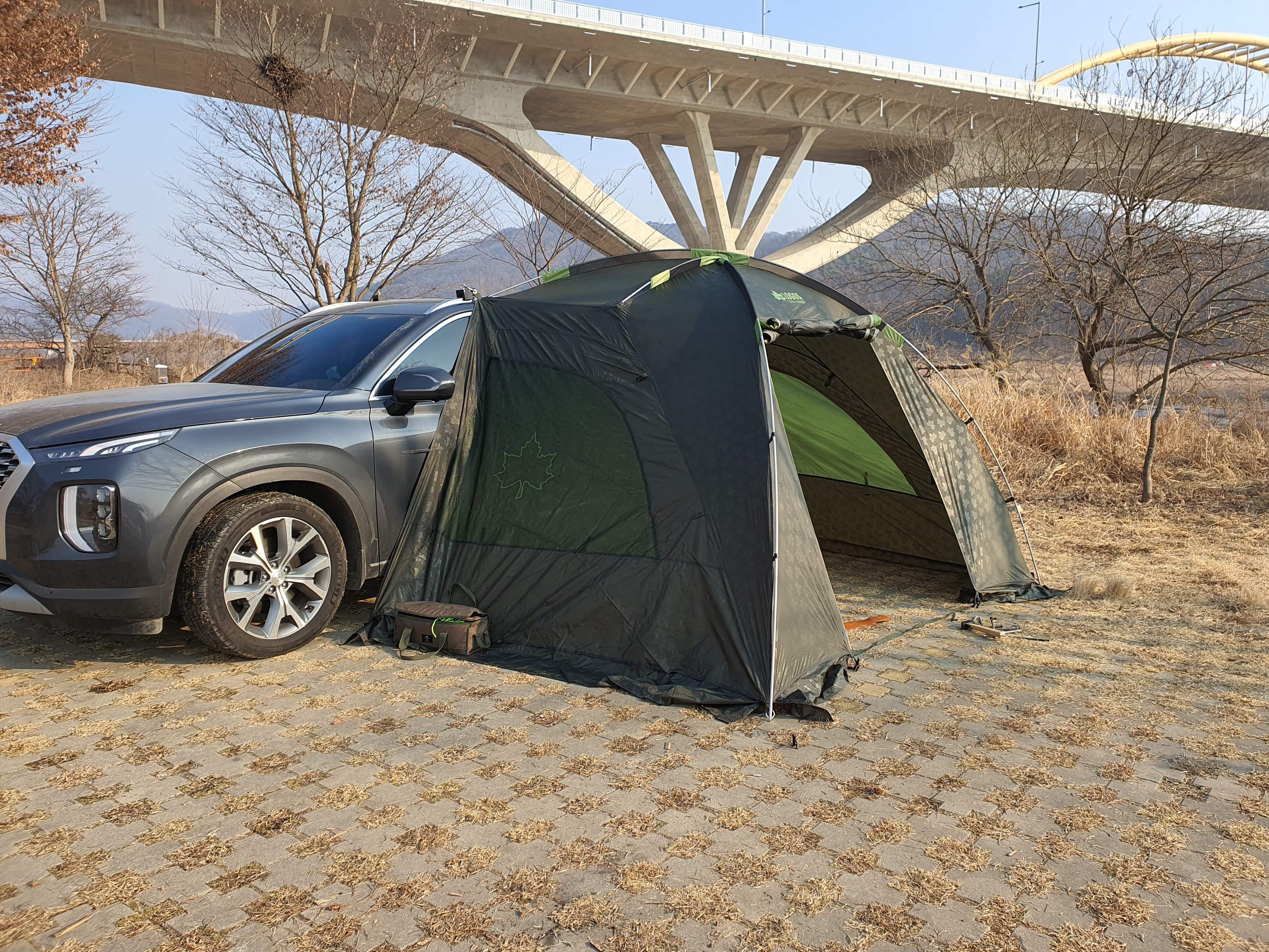 차량 어닝 미니 타프 차박텐트 간단설치 블랙블럭 - 상세 이미지 5