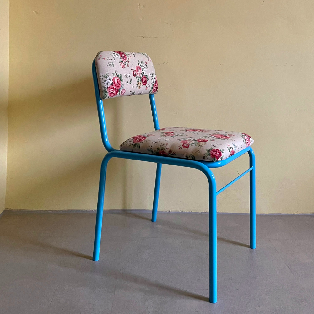 텐더 카페 미드센츄리 의자 식탁 인테리어 철제 패브릭 플라워 체어 빈티지