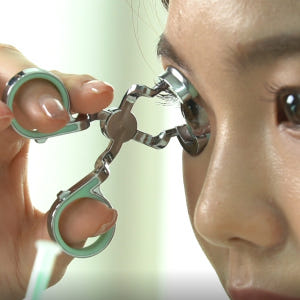 세계 최초 LensFree 아이오프너 초보도 실패 없는 콘택트렌즈 끼는 ... 실사용 후기 | 효과 있을까? - 상품 이미지 3
