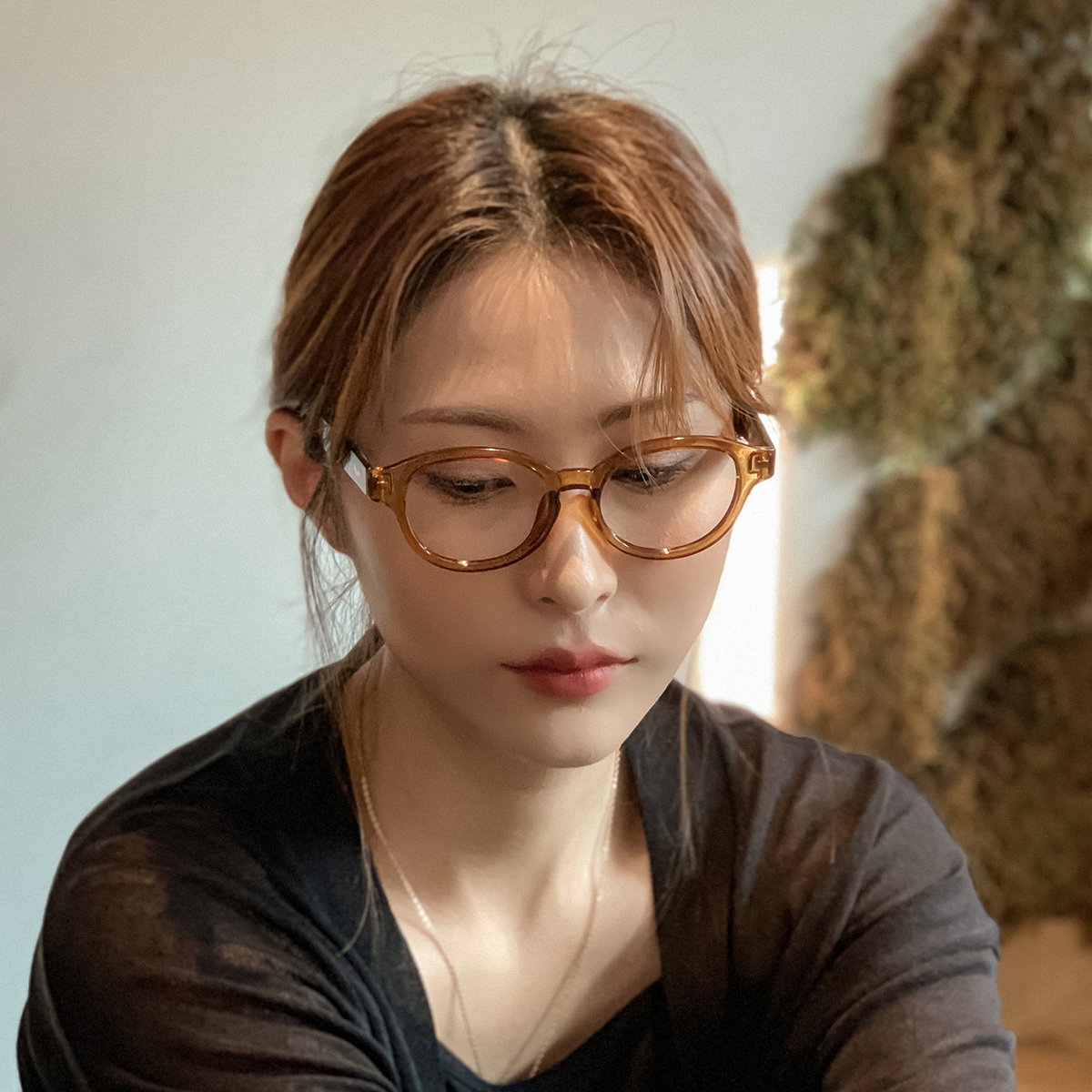 소다몬 HT904 4칼라 가벼운 클레식 뿔테 안경테 블루라이트차단 근적외선차단 변색렌즈 이미지 7