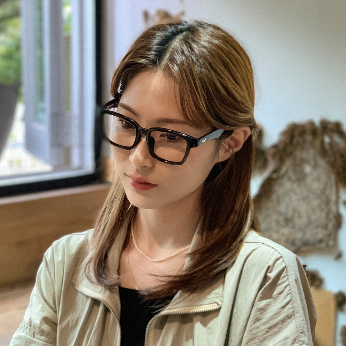 소다몬 HT902 4칼라 가벼운 클레식 뿔테 안경테 블루라이트차단 근적외선차단 변색렌즈 - 상세 이미지 3