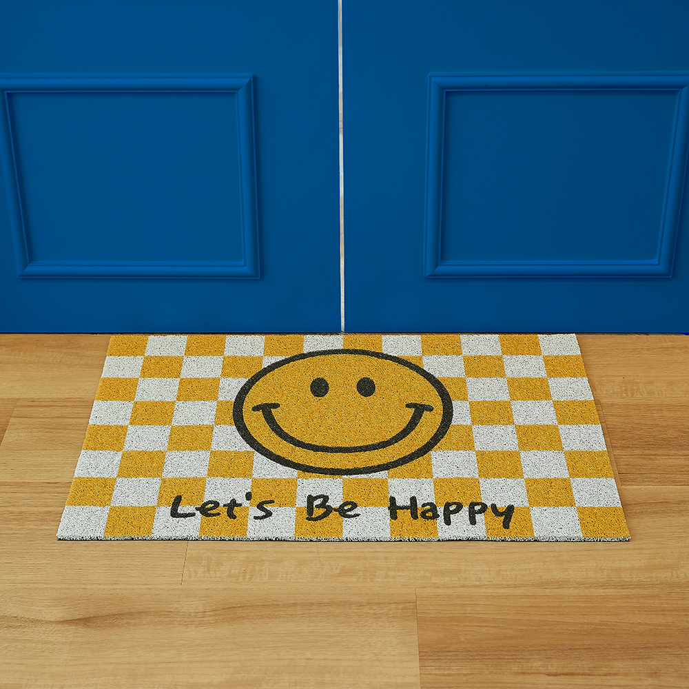 코메샵 현관 매트 노랑스마일씨 체커보드배경 코일매트 90x60cm