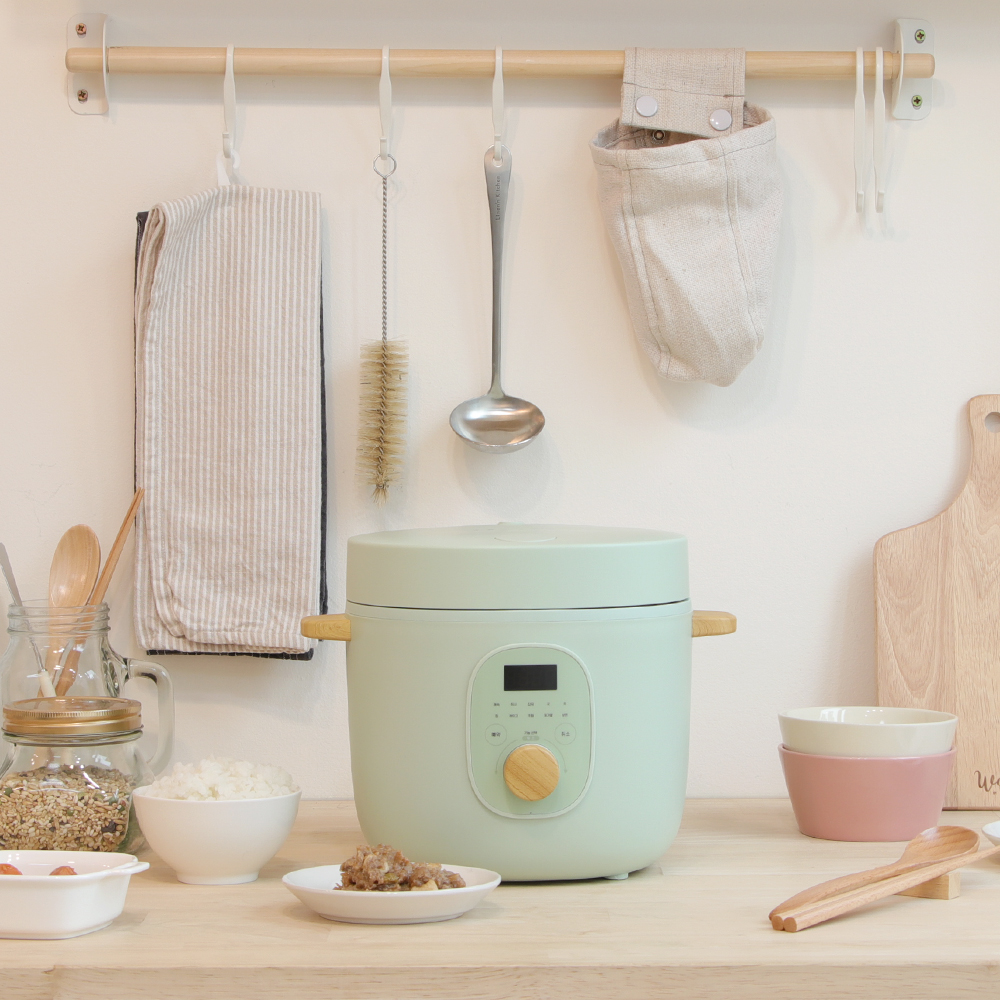 쿠잉 미니밥솥 RC-0311 1,2,3인용 전기 밥통 캠핑용 보온 소형 화이트