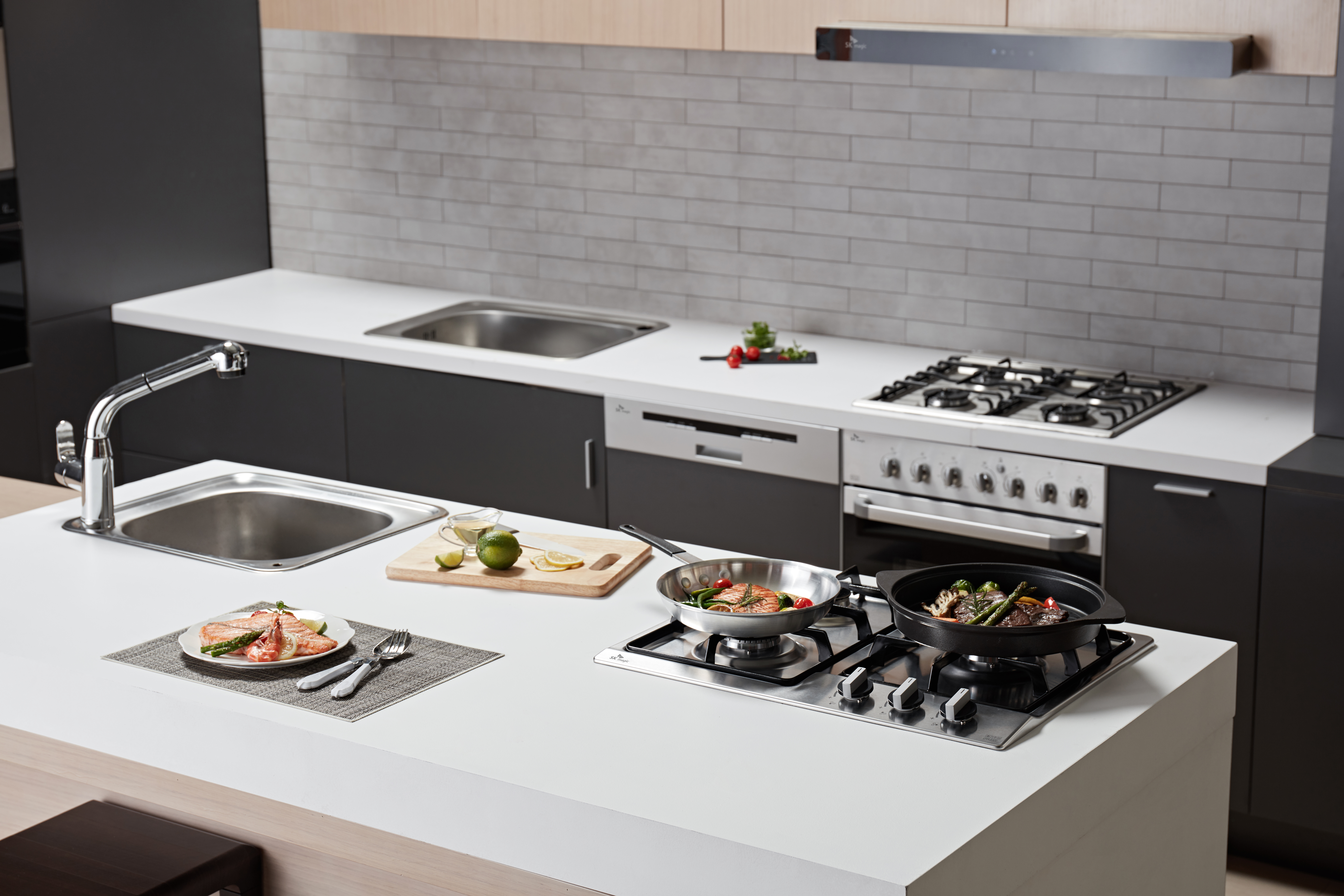 나비엔매직 빌트인 가스 쿡탑 레인지 전지식 560x440 GRB2103PDSS LPG